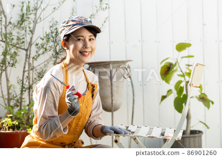 一個女人與司機 86901260