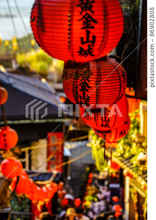 Lanterns in the alleys of Jiufen (Taiwan) Lanterns in the alleys of Jiufen (Taiwan) 86902808