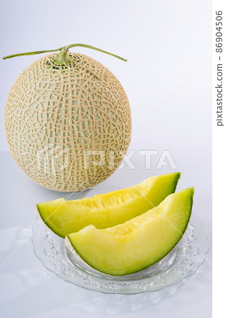 Melon fruit 86904506