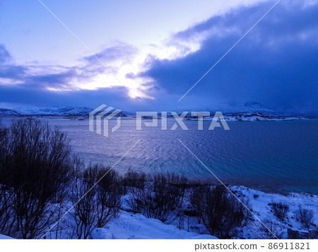 Landscape in Winter, Kvaloya, Norway 86911821