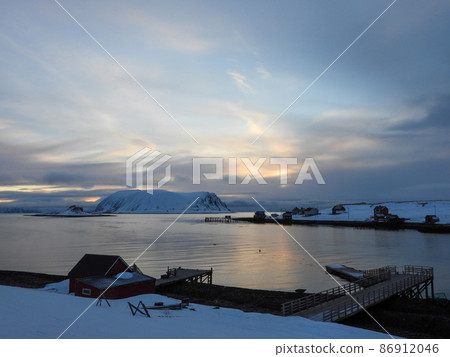Landscape at the Porsangerfjord in Winter, Norway Landscape at the Porsangerfjord in Winter, Norway 86912046