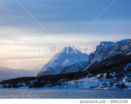 Lyngen-Alps, Troms og Finnmark, Norway Lyngen-Alps, Troms og Finnmark, Norway 86912290