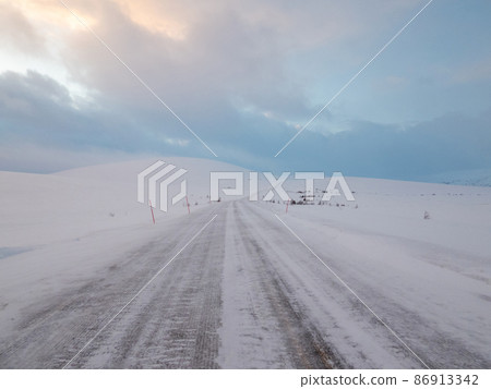 Road E6 between Alta and Skaidi, Norway 86913342