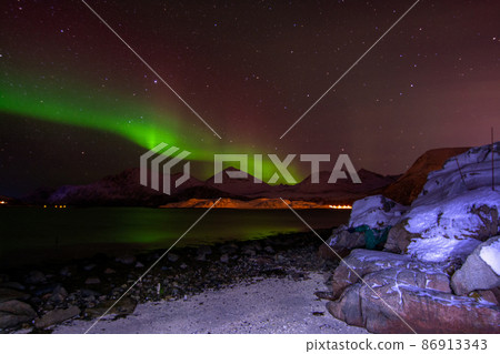 Aurora Borealis at the Beach of Sandneshamn, Kvaloya, Norway 86913343