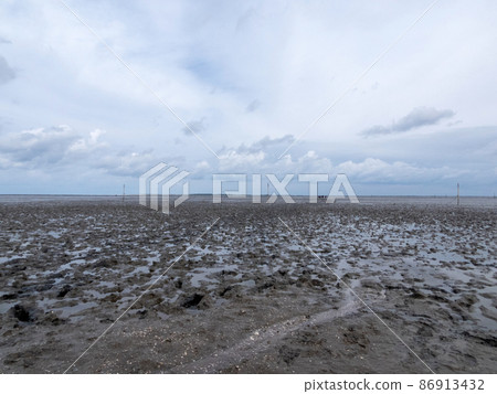 Beach in Dornumersiel, Lower Saxony, Germany Beach in Dornumersiel, Lower Saxony, Germany 86913432