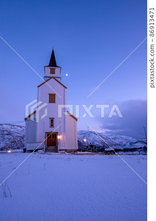 Church of Hillesoy, Brensholmen, Norway 86913471