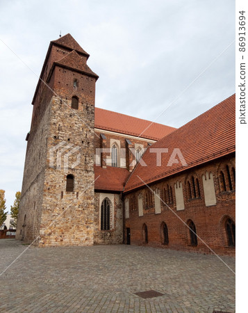 Cathedral in Havelberg, Saxony-Anhalt, Germany Cathedral in Havelberg, Saxony-Anhalt, Germany 86913694