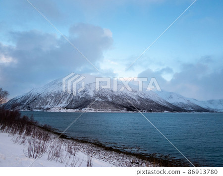 Landscape in Winter, Kvaloya, Norway 86913780