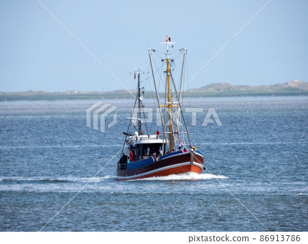 Wadden Sea at Neuharlingersiel, Lower Saxony, Germany 86913786
