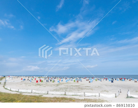 Beach in Neuharlingersiel, Lower Saxony, Germany 86913810