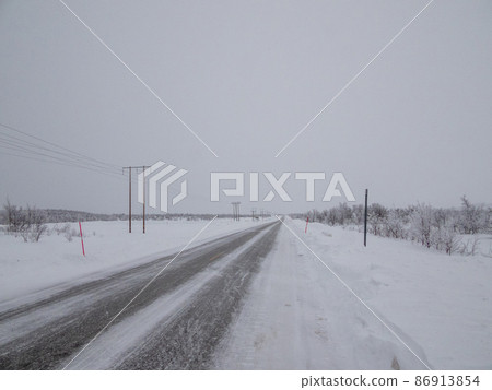 Road E45 between Alta and Kautokeino, Norway 86913854