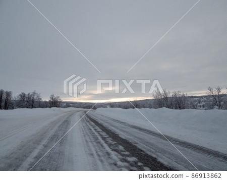 Road E45 between Alta and Kautokeino, Norway 86913862