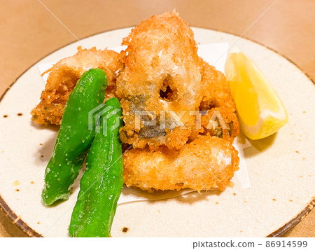 Deep-fried blowfish skin 86914599