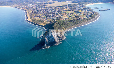 Drone aerial photograph of Keya no Ohto [Itoshima City, Fukuoka Prefecture] 86915239