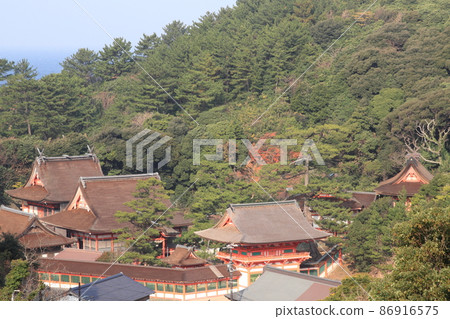 從海咲海子街道看到的日禦咲神社 從海咲海子街道看到的日禦咲神社 86916575