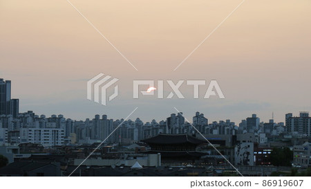 水原華城 86919607