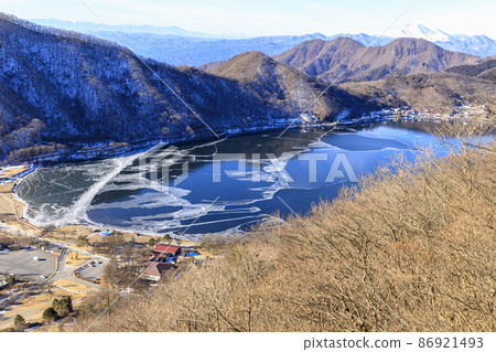 Mt. Haruna, Mt. Haruna, Mt. Haruna, Lake Haruna, winter scenery, frozen Mt. Haruna, Mt. Haruna, Mt. Haruna, Lake Haruna, winter scenery, frozen 86921493