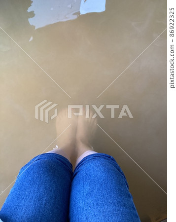 用足浴熱身 用足浴熱身 86922325