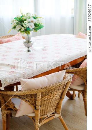Dining room interior design and decor Dining room interior design and decor 86924607