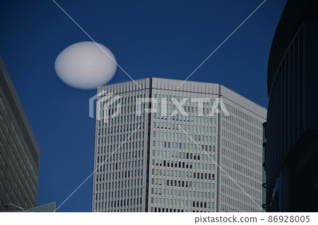 Unstable eggs and skyscrapers Unstable eggs and skyscrapers 86928005