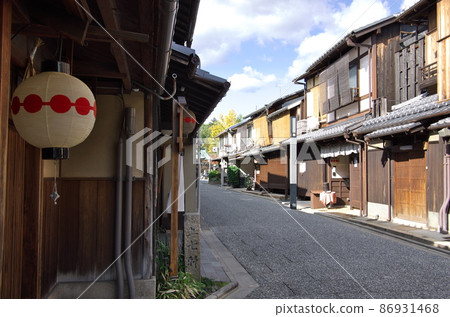 Kyoto City: Kamishichiken Townscape 86931468
