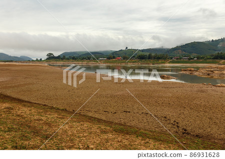 Mekong River. Border between Laos and Thailand. View of the river from Laos. Vientiane Province Mekong River. Border between Laos and Thailand. View of the river from Laos. Vientiane Province 86931628