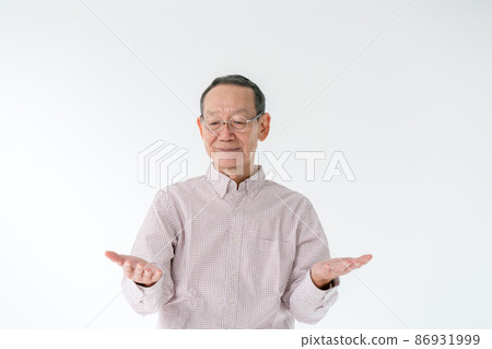 Balance of senior men on the balance Balance of senior men on the balance 86931999