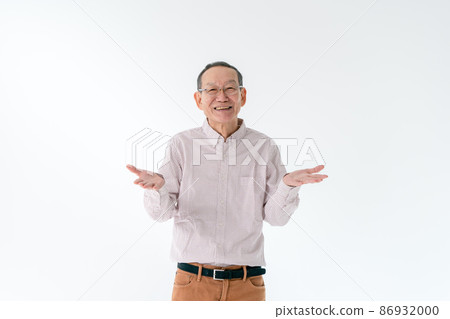 Balance of senior men on the balance 86932000