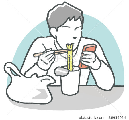 一個男人一邊摸手機一邊吃杯子拉麵 86934914