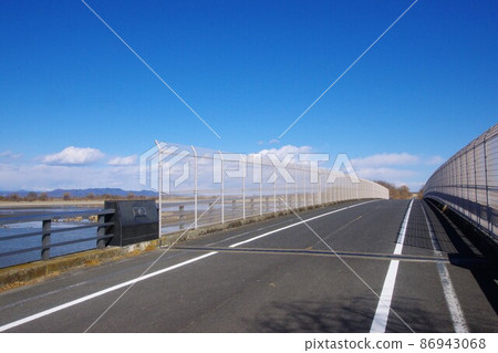 Watarase Retarding Ground, East Bridge of Lake Tananaka Watarase Retarding Ground, East Bridge of Lake Tananaka 86943068