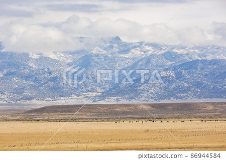 Beautiful country side view near highway 15, Utah 86944584