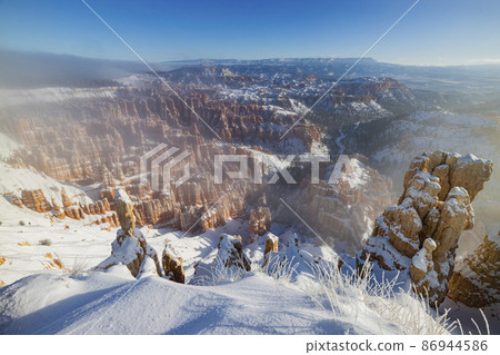 Superb view of Inspiration Point of Bryce Canyon National Park Superb view of Inspiration Point of Bryce Canyon National Park 86944586