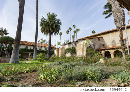 Sunny exterior view of the Old Mission Santa Barbara 86944642
