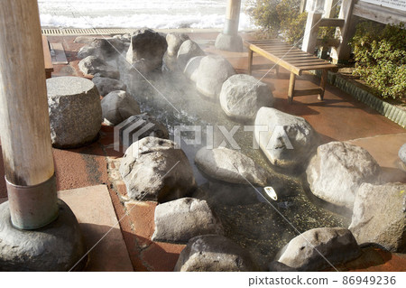 Shirosaki Onsen footbath 86949236