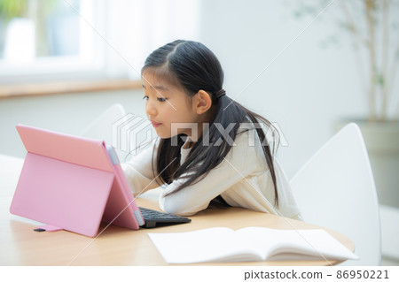 小學生平板電腦學習 86950221