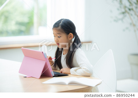 1st grade elementary school tablet learning 1st grade elementary school tablet learning 86950244