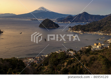 Uchiura Bay on the Izu Peninsula in Numazu City, Shizuoka Prefecture and Mt. Fuji during the magic hour 86954120