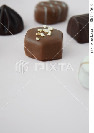 巧克力巧克力 巧克力巧克力 86954568