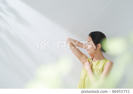 Beauty 20's female armpit Beauty 20's female armpit 86955751
