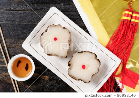 Chinese new year's cake 86958140