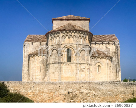 Sainte Radegonde church in Talmont, France Sainte Radegonde church in Talmont, France 86960827