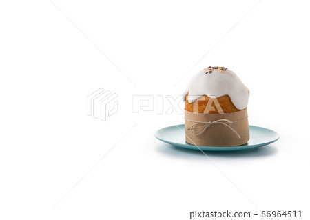 Traditional Easter cake, colorful eggs and tulips Traditional Easter cake, colorful eggs and tulips 86964511