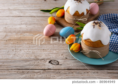 Traditional Easter cake 86964949