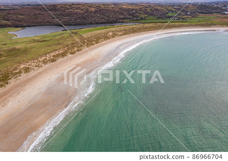 Aerial view of Cashelgolan beach, Castlegoland, by Portnoo in County Donegal - Ireland Aerial view of Cashelgolan beach, Castlegoland, by Portnoo in County Donegal - Ireland 86966704