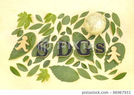 Image of SDGs with leaves lined up Image of SDGs with leaves lined up 86967931