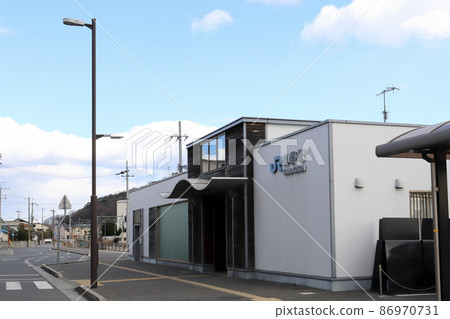 JR Kakogawa Line, Kamino Station (Kakogawa City, Hyogo Prefecture) JR Kakogawa Line, Kamino Station (Kakogawa City, Hyogo Prefecture) 86970731