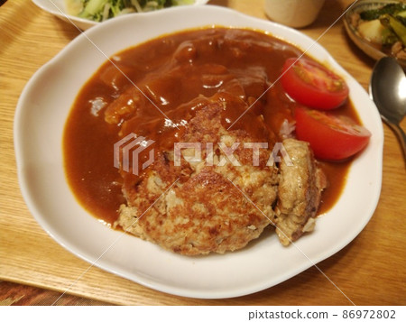 Demiglas sauce hamburg Demiglas sauce hamburg 86972802