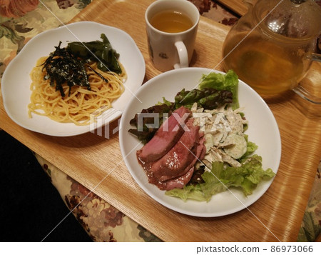 Pasta and roast beef Pasta and roast beef 86973066