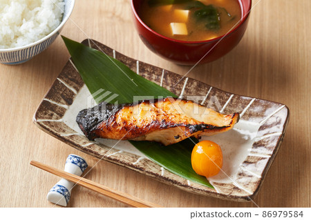 Grilled Nishikyo with silver cod 86979584