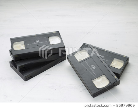 VHS videotape 86979909